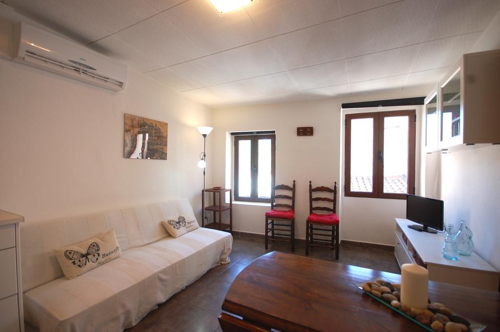 Lets Holidays Cozy Apartment 70 M. From The Beach In Tossa Tossa de Mar Eksteriør billede